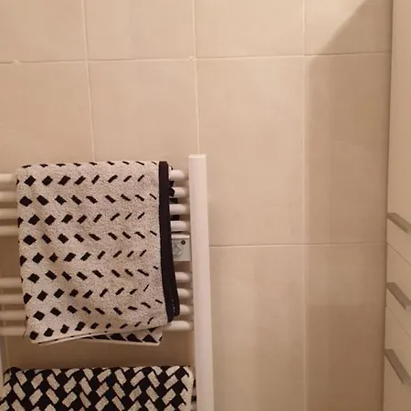 Meuble-juan Pins-logt2 Apartment Antibes